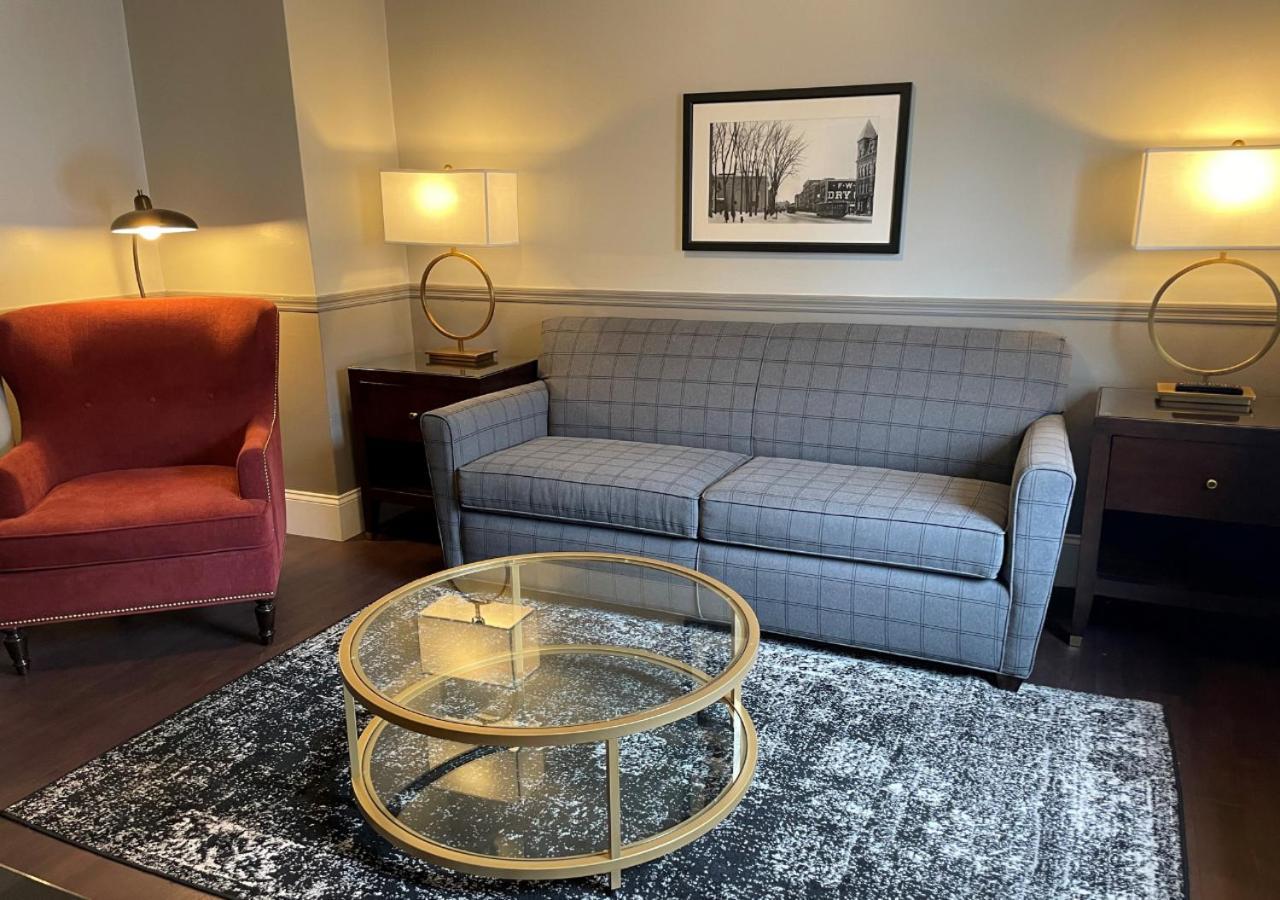 The Queensbury Hotel Glens Falls Extérieur photo