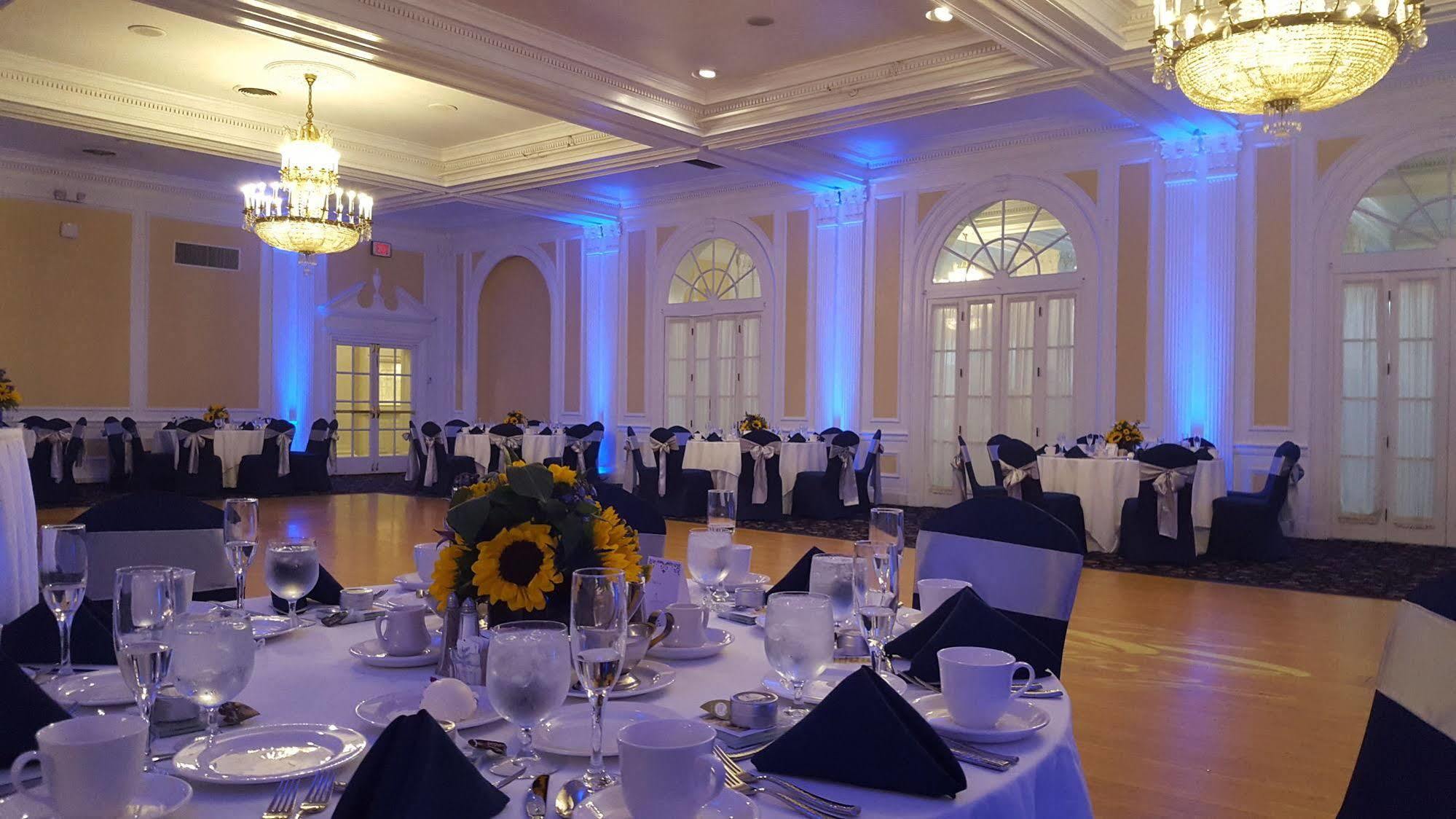 The Queensbury Hotel Glens Falls Extérieur photo
